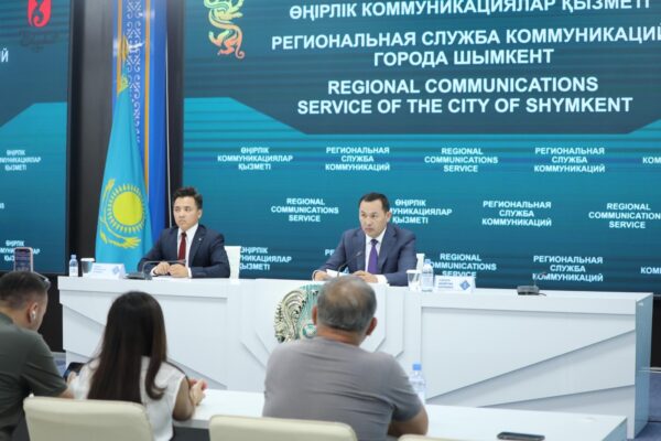 БІЛІМ БЕРУ МЕКЕМЕЛЕРІНЕ ЗАМАНАУИ АППАРАТТЫҚ-БАҒДАРЛАМАЛЫҚ КЕШЕН ОРНАТЫЛАДЫ